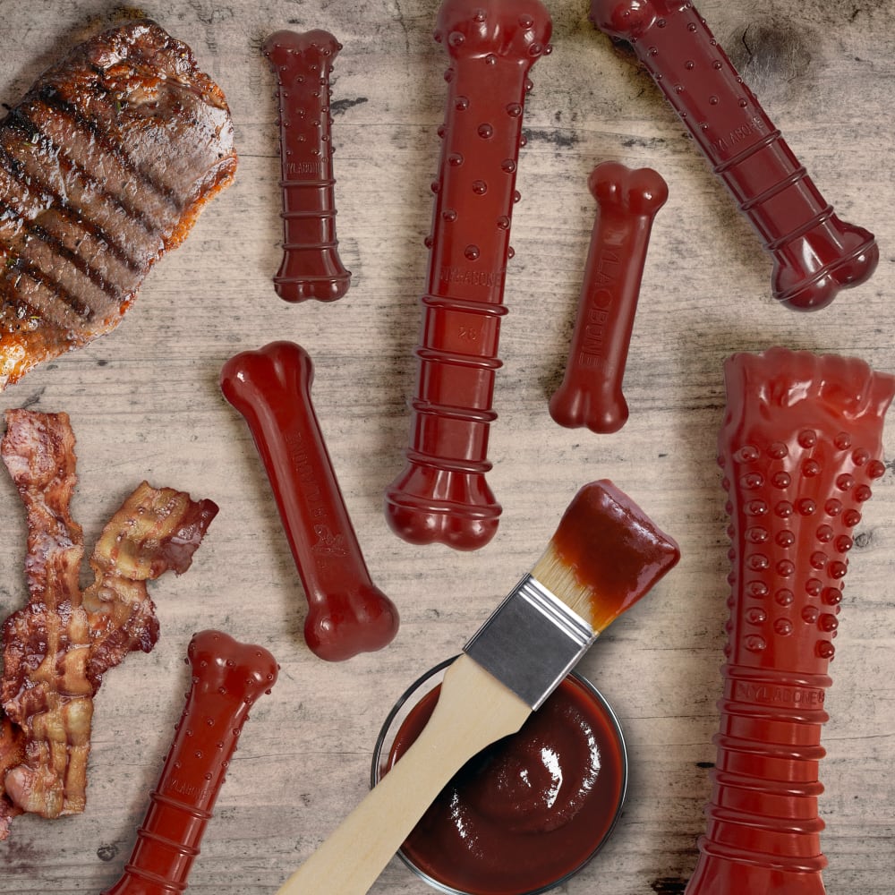 Nylabone Bastedbone Wolf family